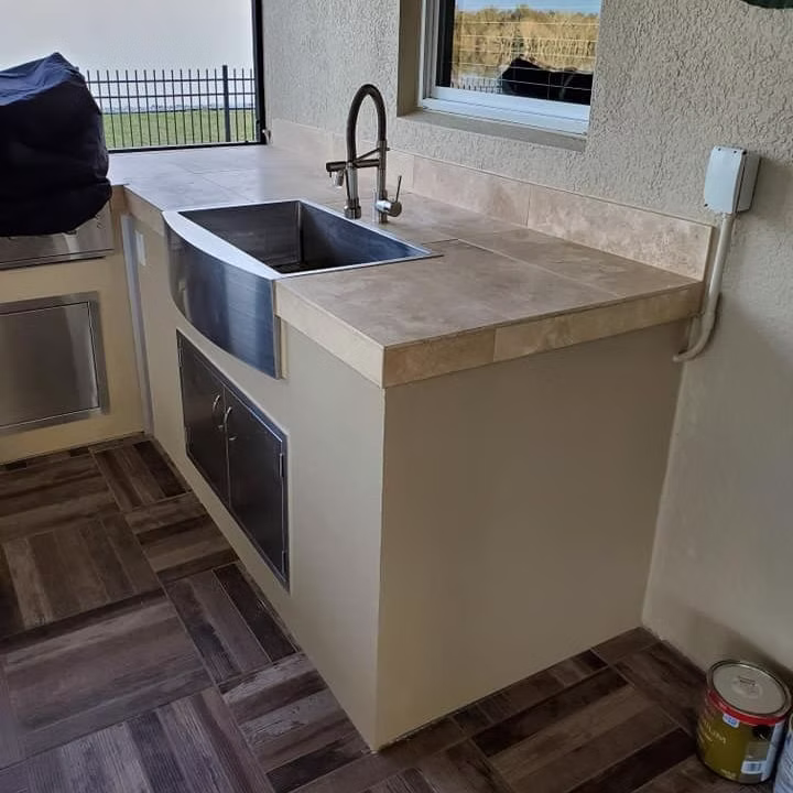 Outdoor Kitchens pool project in Florida